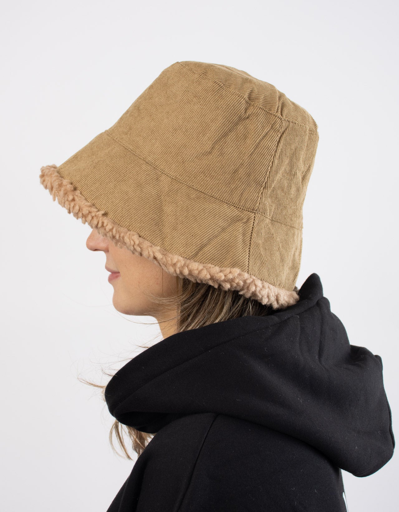 Teddy Bucket Hat - Camel